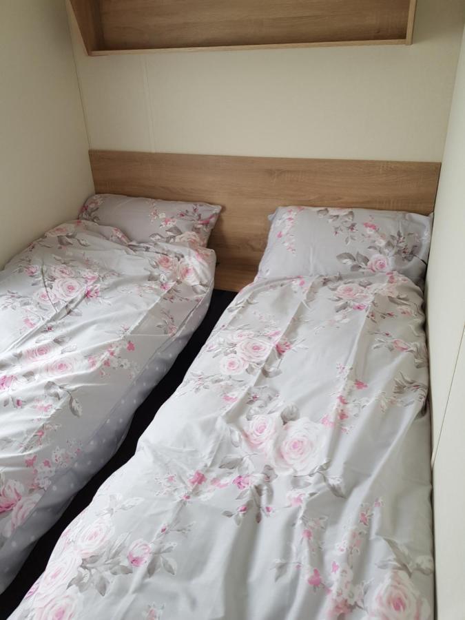 Delta Santana Apartman Looe Kültér fotó