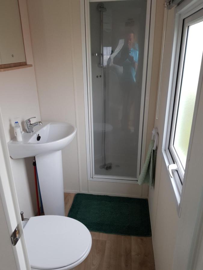 Delta Santana Apartman Looe Kültér fotó